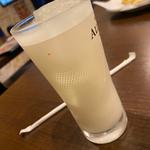ラッシー(インドネパール料理カグベニ)