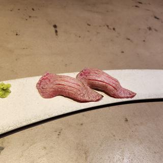 肉寿司