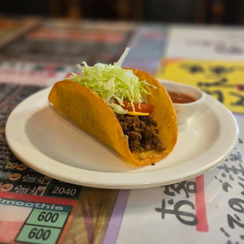 ビーフタコス(チャーリー多幸寿 （チャーリータコス）)