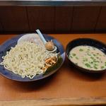つけ麺（小一玉）(屋台ラーメン とんこつ貴生 稔台店 （たかお）)