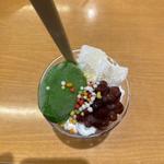 老舗茶舗のいろどりお抹茶パフェ