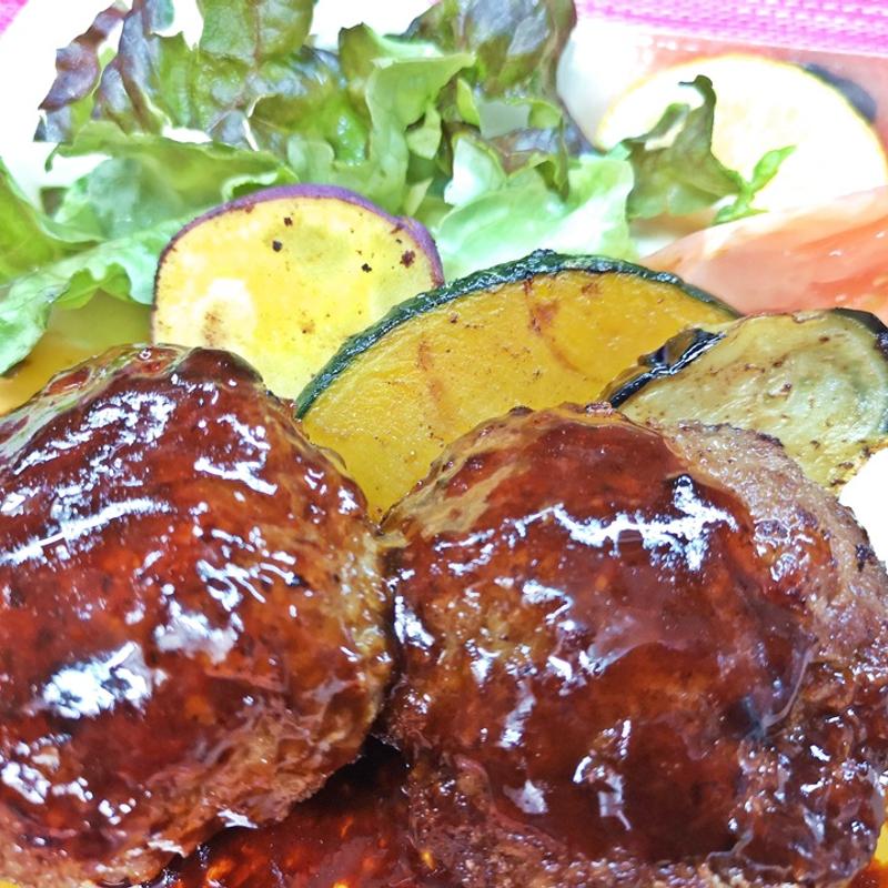 Beef100% 熊野牛ハンバーグ(七つの月の夢 )