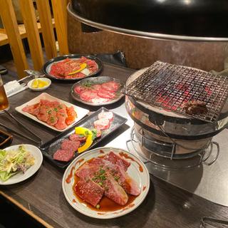 焼肉各種