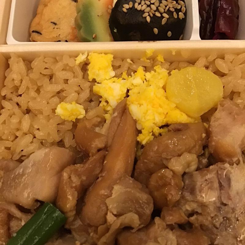 鶏めし(ニューデイズ 秋田中央口 （ＮＥＷＤＡＹＳ）)