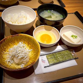 しらすおろし朝食(やよい軒 仙台一番町店)