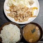日高四元 神威豚の生姜焼き定食