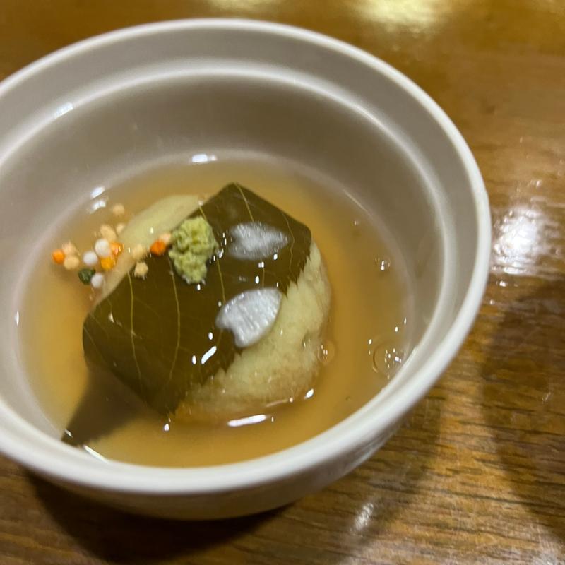 団子(えんどう豆)(よもぎ)