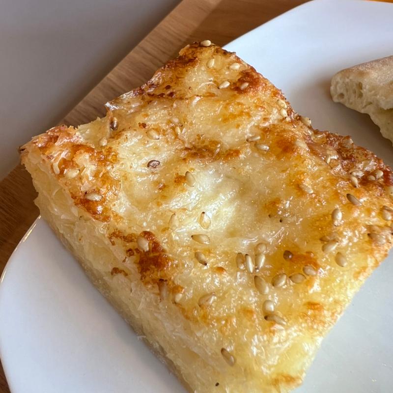 ピタ サ シロム(セルビアパビリオン)