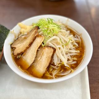 デカ盛りラーメン