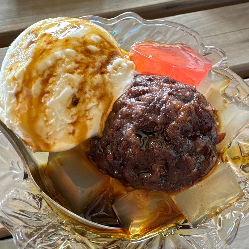 クリームあんみつ(豊田屋商店)