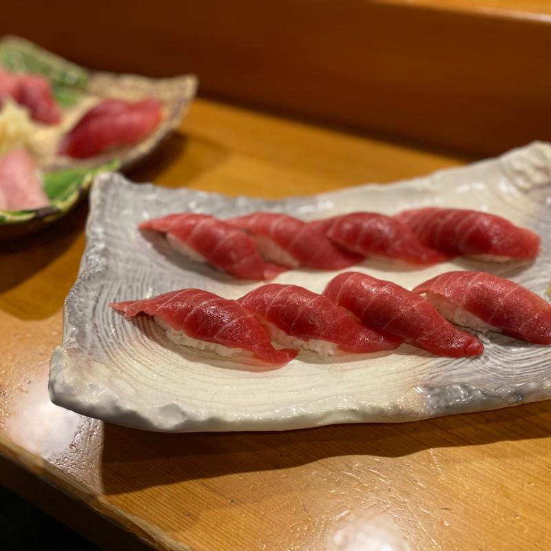 中トロ寿司（1人前）(鮮味楽)