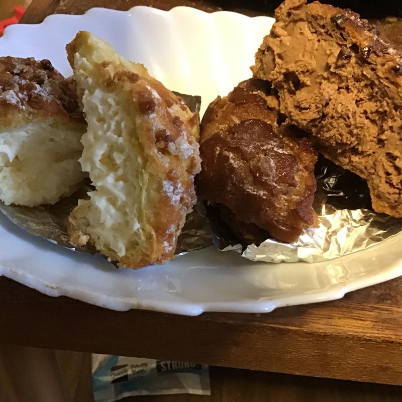 　シュークリーム　　シューチョコ(Milk＆Beans Mui ミューイ本店)