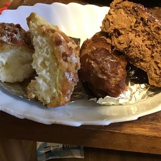 　シュークリーム　　シューチョコ