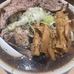 札幌ブラック　味玉チャーシュー(札幌 六坊)