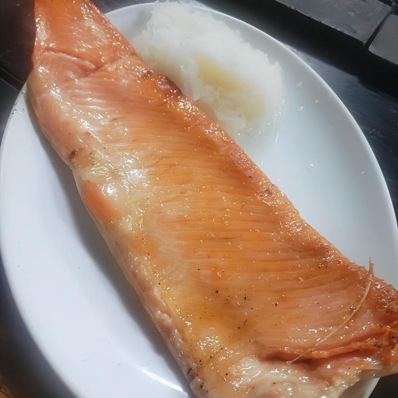 鮭ハラス(炉ばたカニ鮮 )