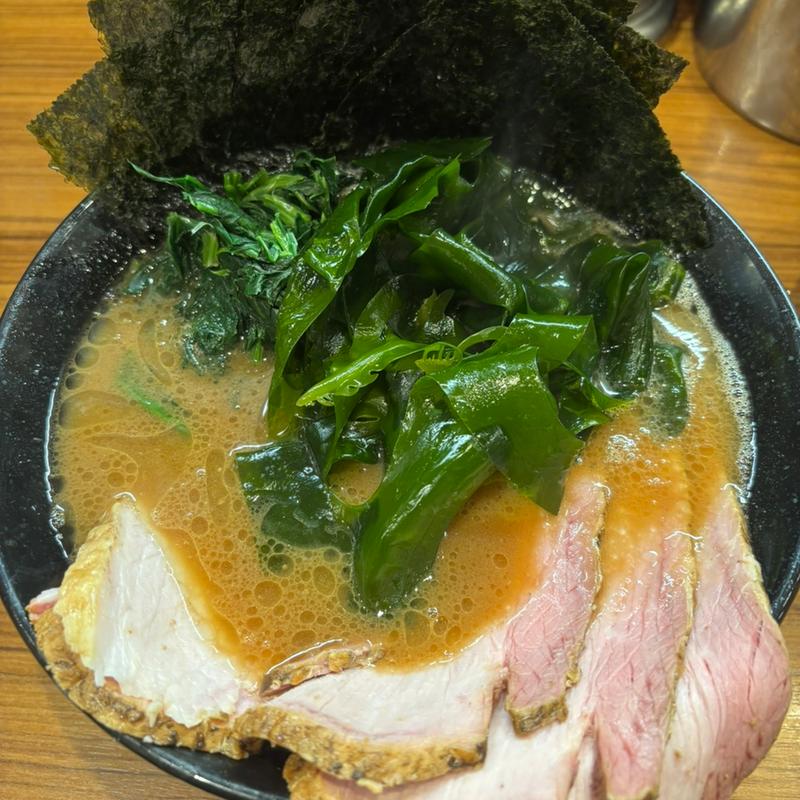 チャーシュー麺＋穂先わかめ(輝道家)