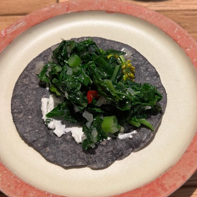 菜の花のタコス(ロス・タコス・アスーレス)