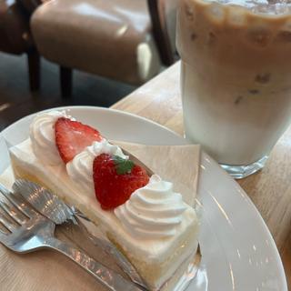 苺のショートケーキ(スティックスイーツファクトリー 湘南モールフィル店)