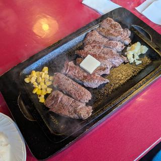 ジェロニモ1パウンドステーキ（300g角切り）