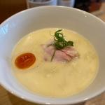 白トリュフオイル香る鶏白湯麺(らーめん MAIKAGURA)