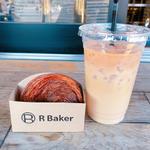のびるクロワッサン(R Baker 大阪城公園店)