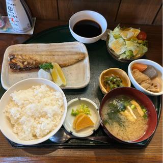 本日の焼魚・塩サバ