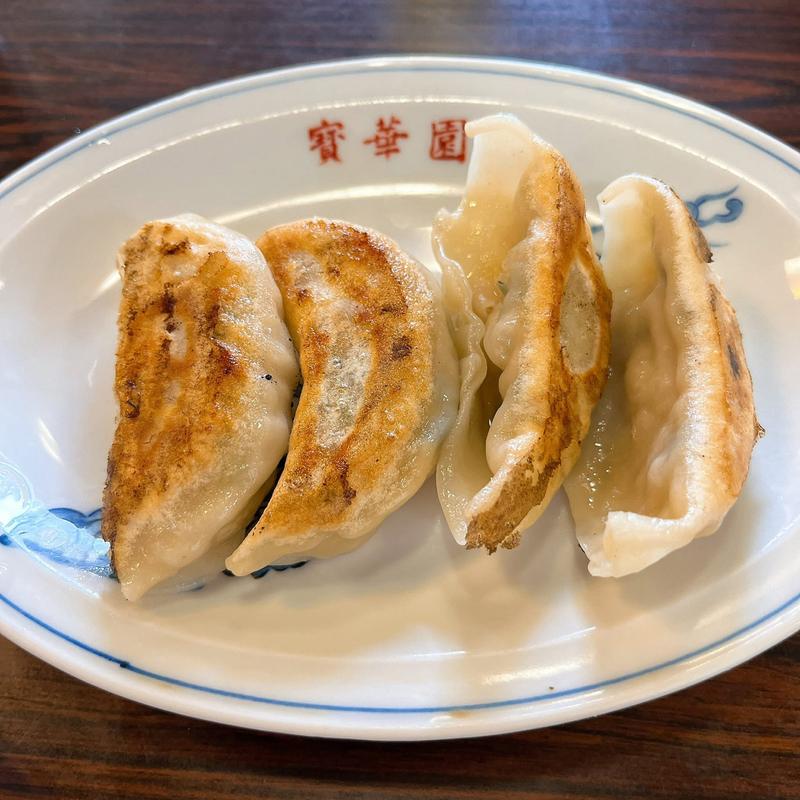 4個餃子(寶華園)