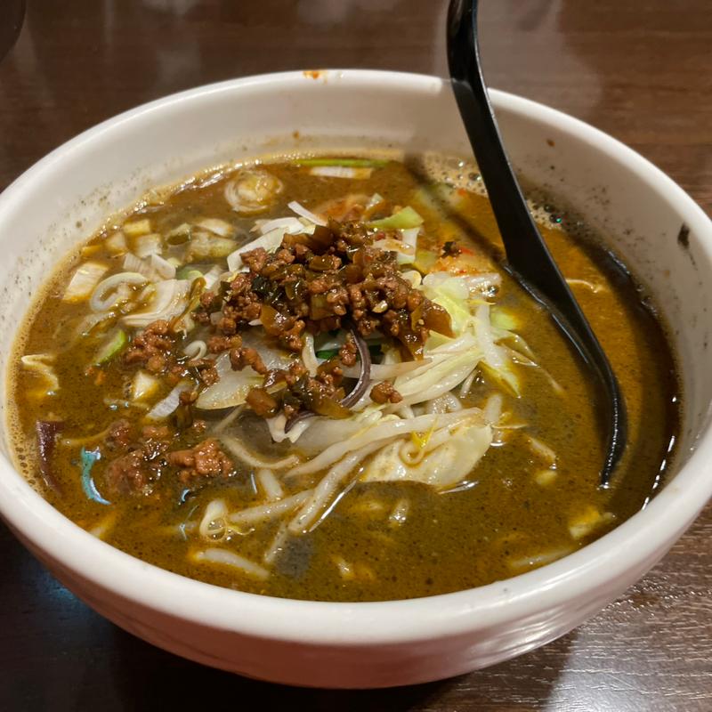 黒胡麻担々麺(四川麺家 龍の子)
