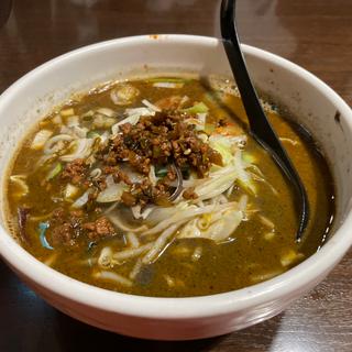 黒胡麻担々麺