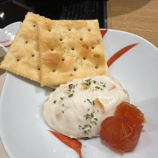 クリームチーズとドライフルーツサラダ トマトワイン煮