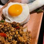 パットガパオガイ(ガズル 東久留米店 )