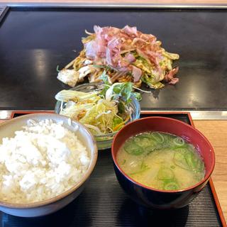 ③焼きそばセット