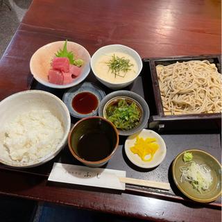 まぐろとろろ御膳(ふじ)