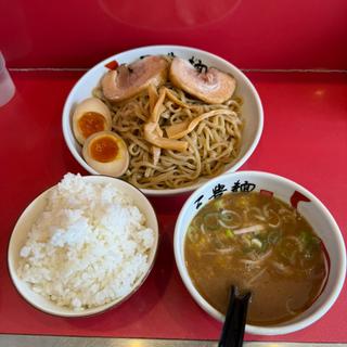 特製濃厚魚介つけ麺　大盛　ライス