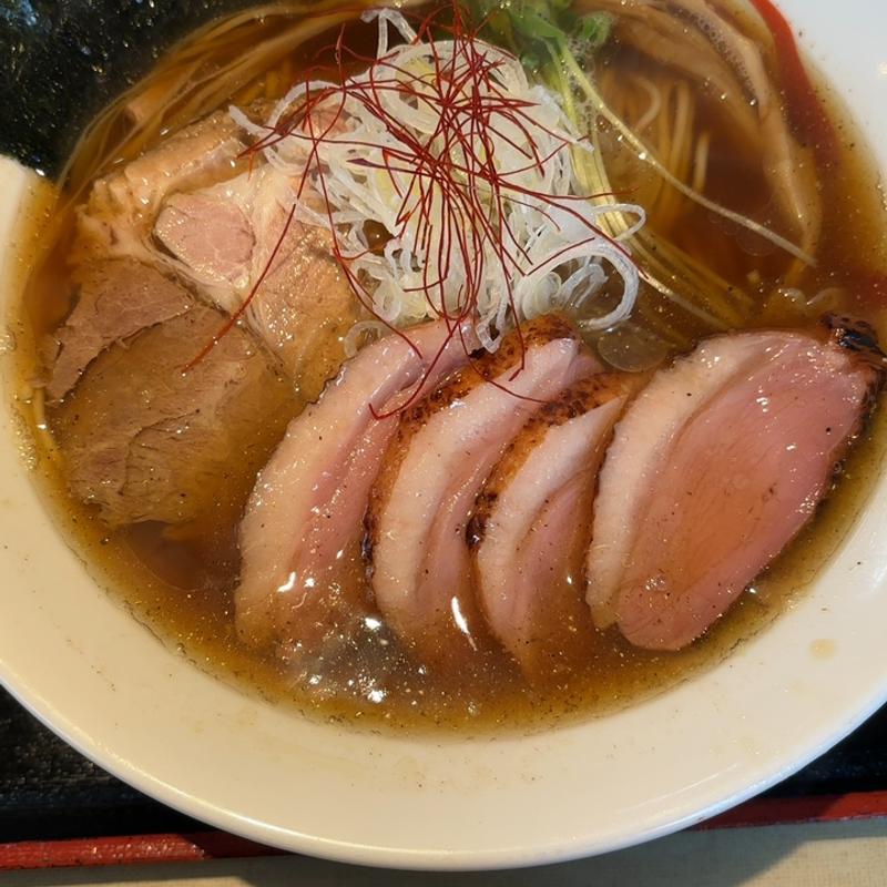 煮干醤油そば(自家製麺中華そば　八縁 )