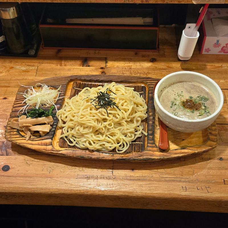 濃厚魚介豚骨 つけ麺(麺場神徳 )