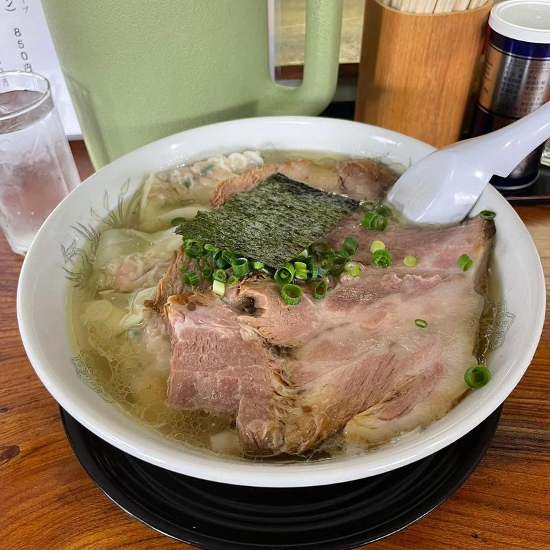 塩雲呑麺 チャーシュー(伊達屋)