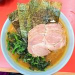 ラーメン 中盛 ほうれん草(横浜ラーメン武蔵家 船橋店 )