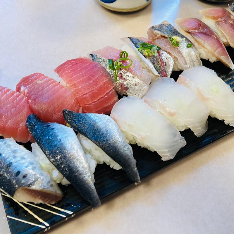 (大興寿司 本店)