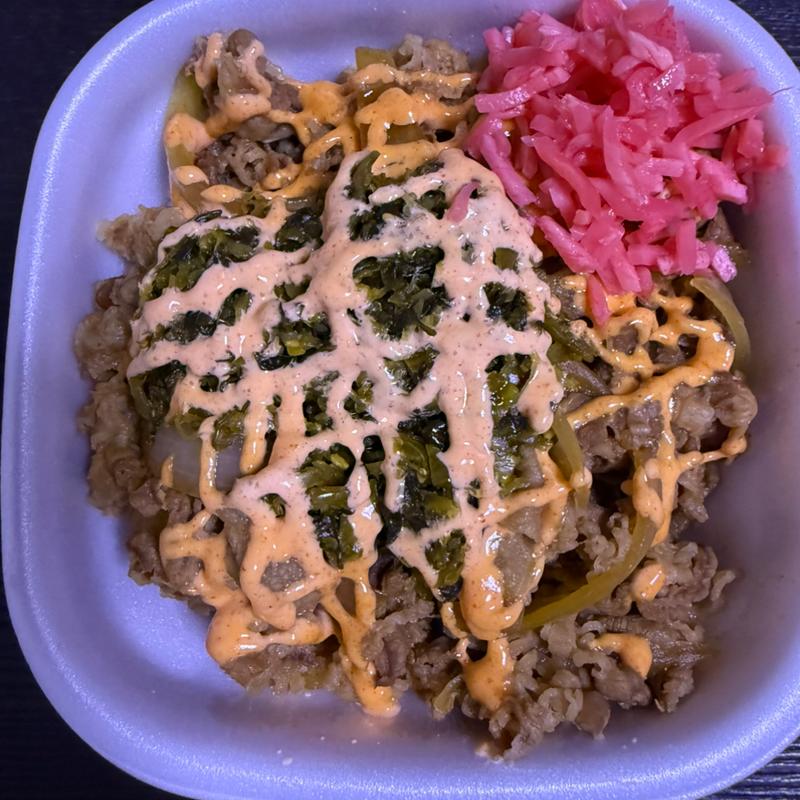 高菜明太マヨ牛丼　特盛(すき家 八潮西袋店)