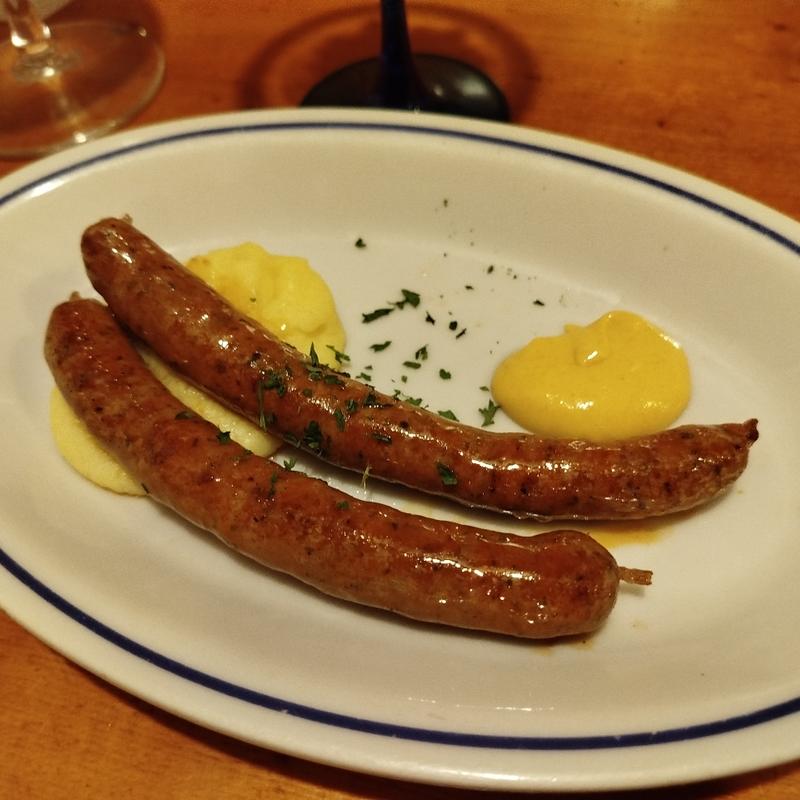 子羊肉のメルゲーズ 2本(ビストロ オオカミ)