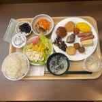 朝食ビュッフェ