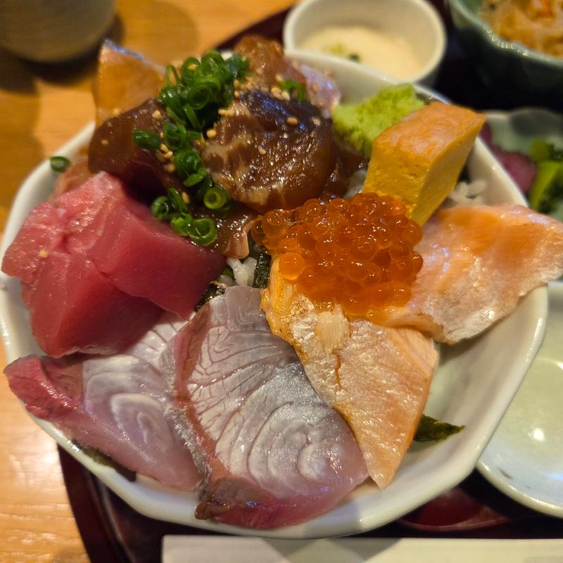 炙り海鮮丼(海山邸 博多ARK店)