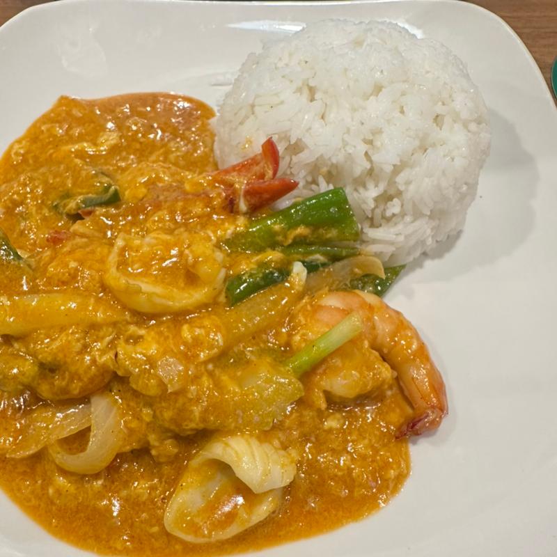 (タイ料理研究所 エキュート赤羽みなみ店(タイ料理))