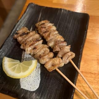 皮串(やきとりやさんあっ鶏)