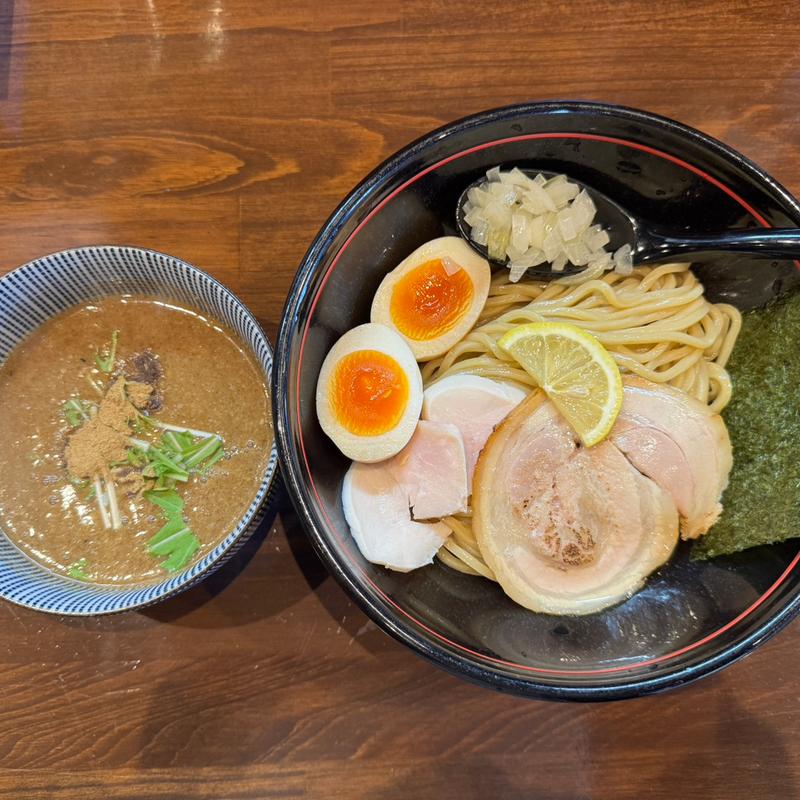 味玉入り　つけ麺(麺屋 しりとり)