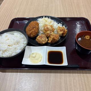 こくうま唐揚げ、コロッケ定食
