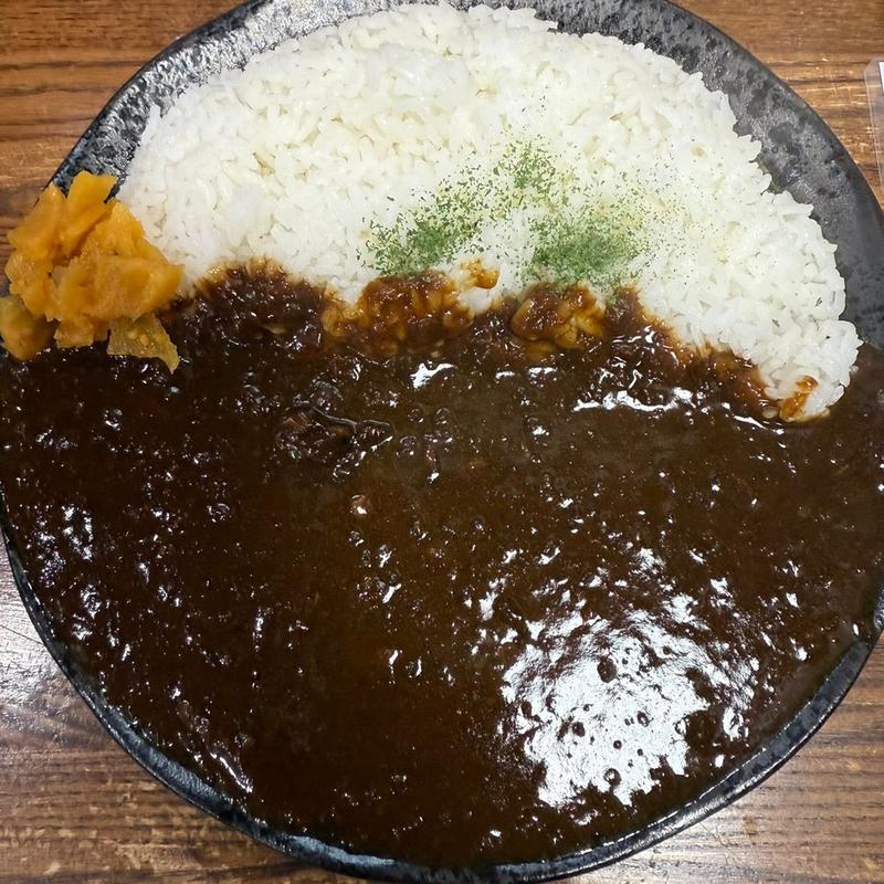 ビーフカレー 大盛り(二代目焼きまんじゅう だるま本店)