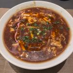 海鮮酸辣湯麺(中国飯店 倶楽湾)