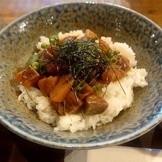 鰤王のごろごろ漬け丼(離島百貨店(離島キッチン日本橋店))